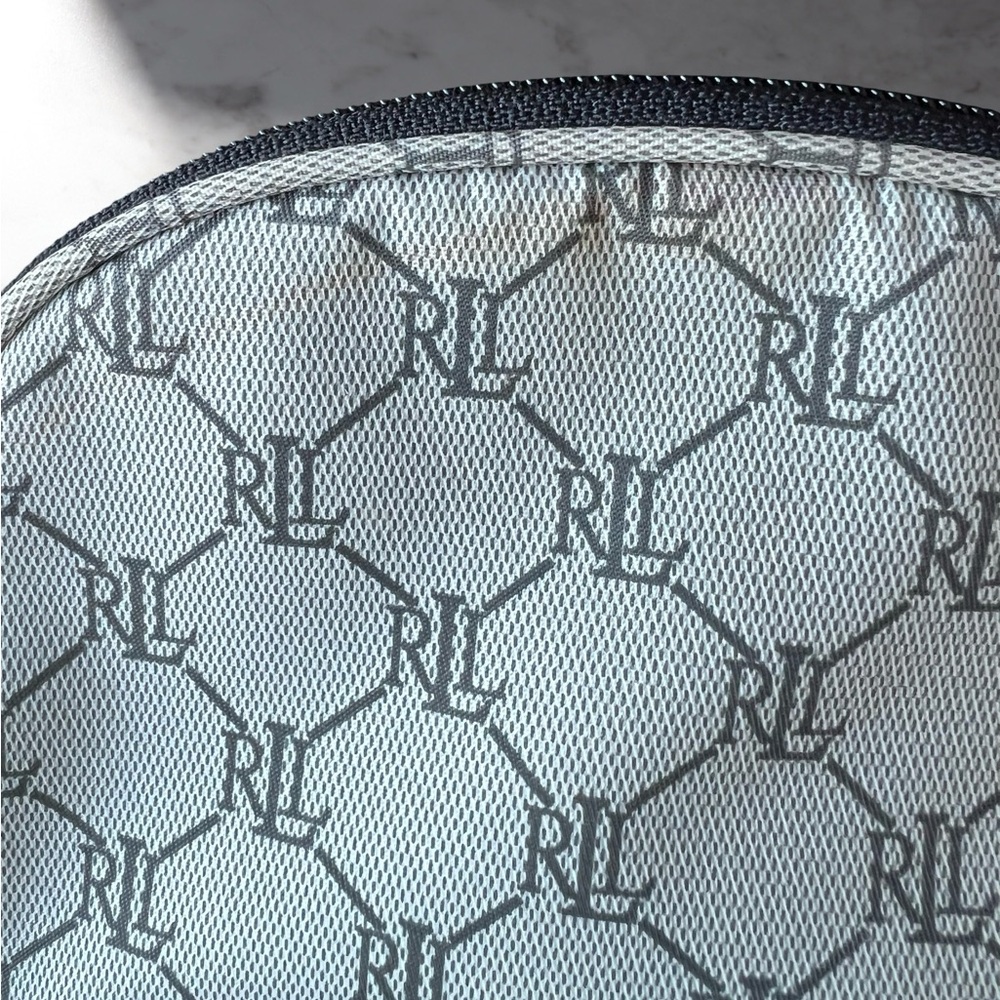 Ralph Lauren VINTAGE Monogram Cosmetic Bag - Picture 5 of 7